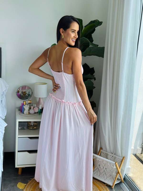 Maxi Dress Rosa pastel divino y al · vista 2